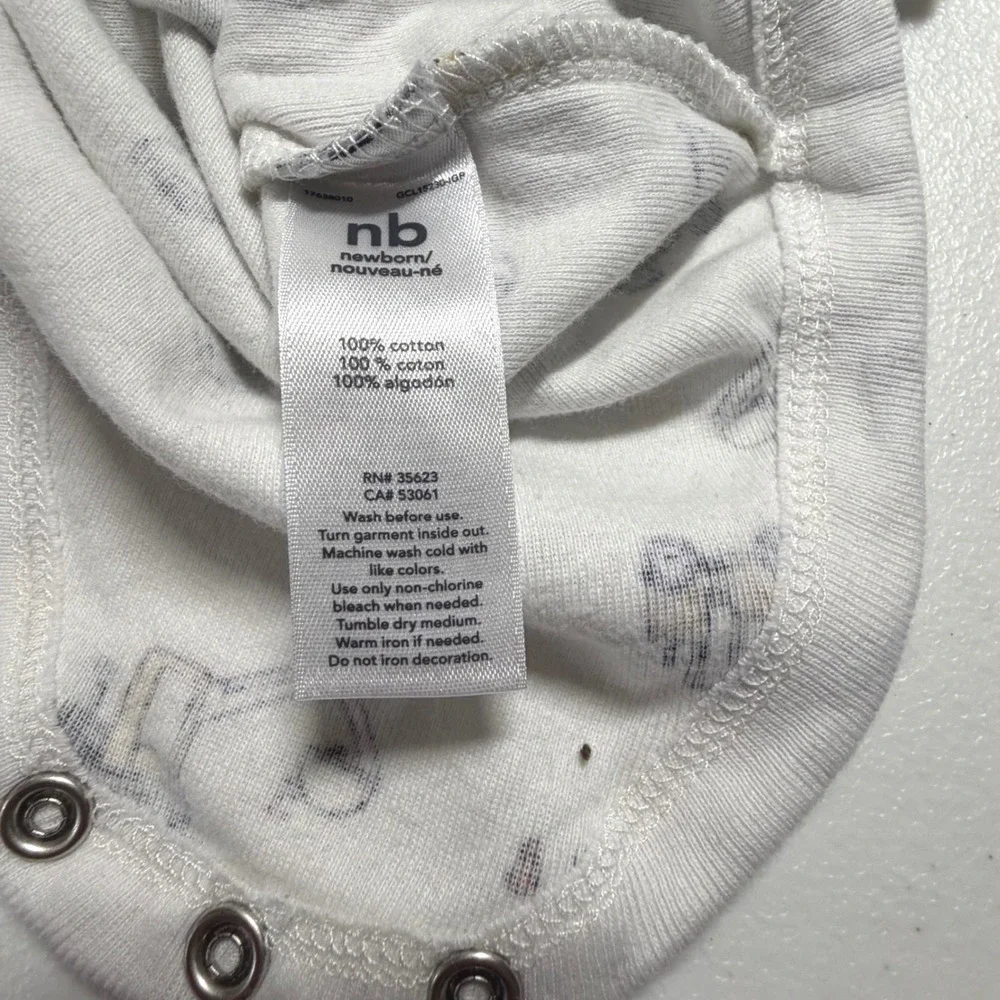 Carters Baby Bodysuit Lot & Dreamwear Pants 3M NB 18M Animal Construction Olive